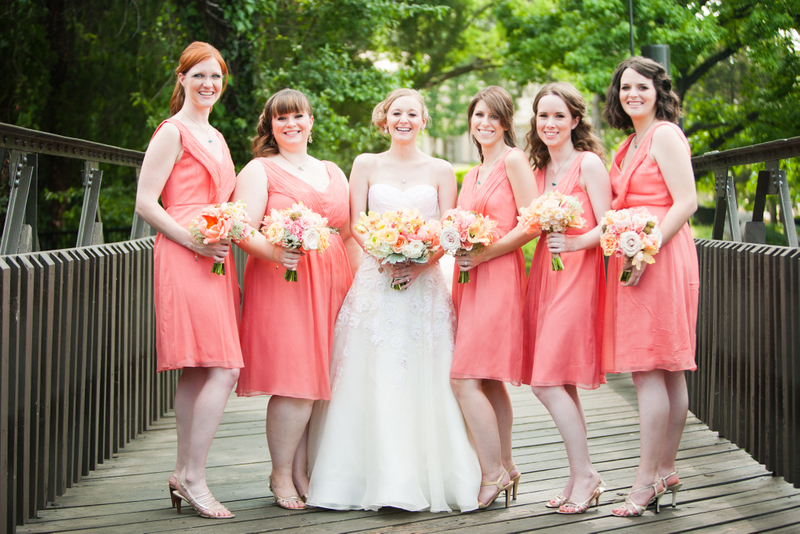 robe corail courte pour demoiselles d'honneur