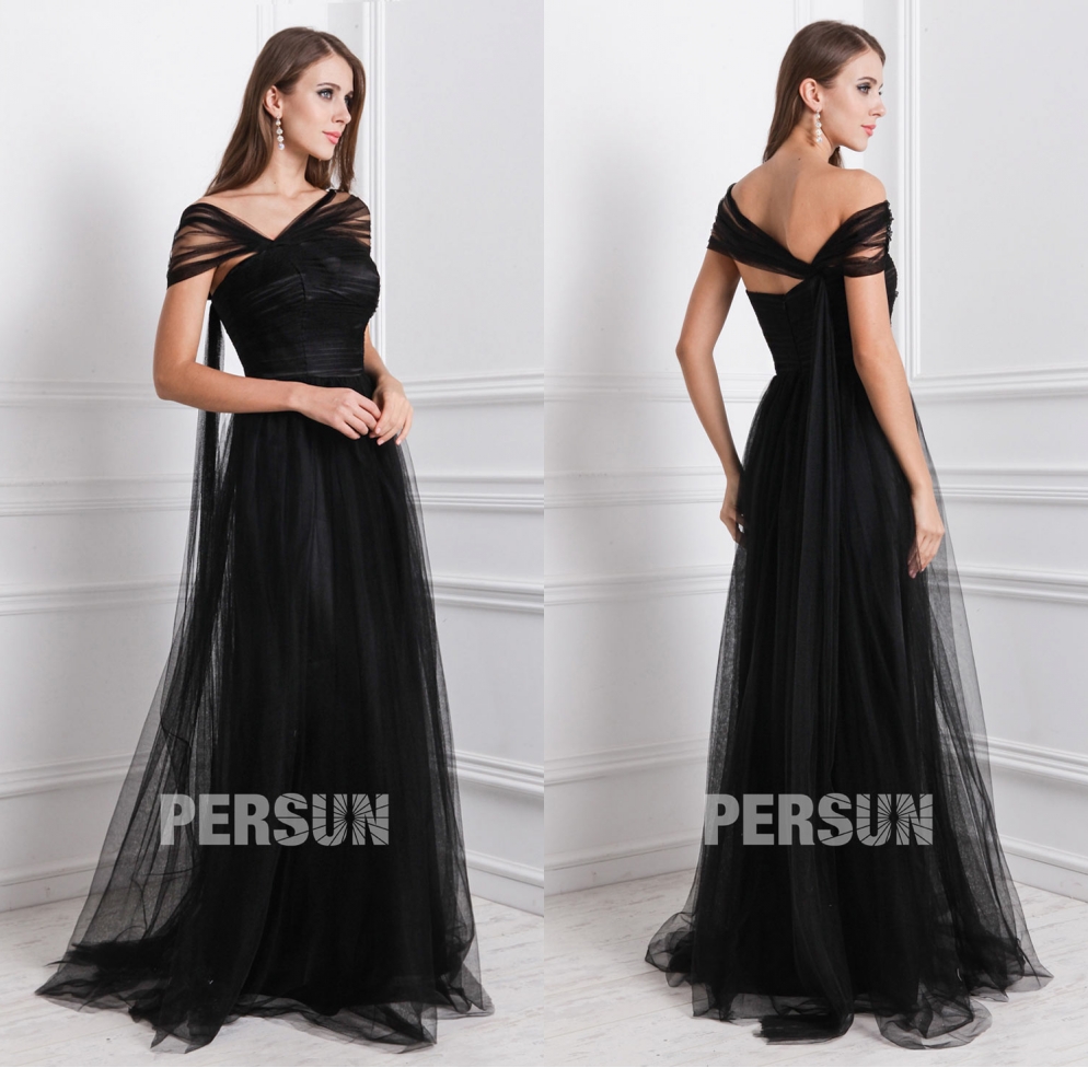 robe noire demoiselle d'honneur longue encolure asymétrique en tulle