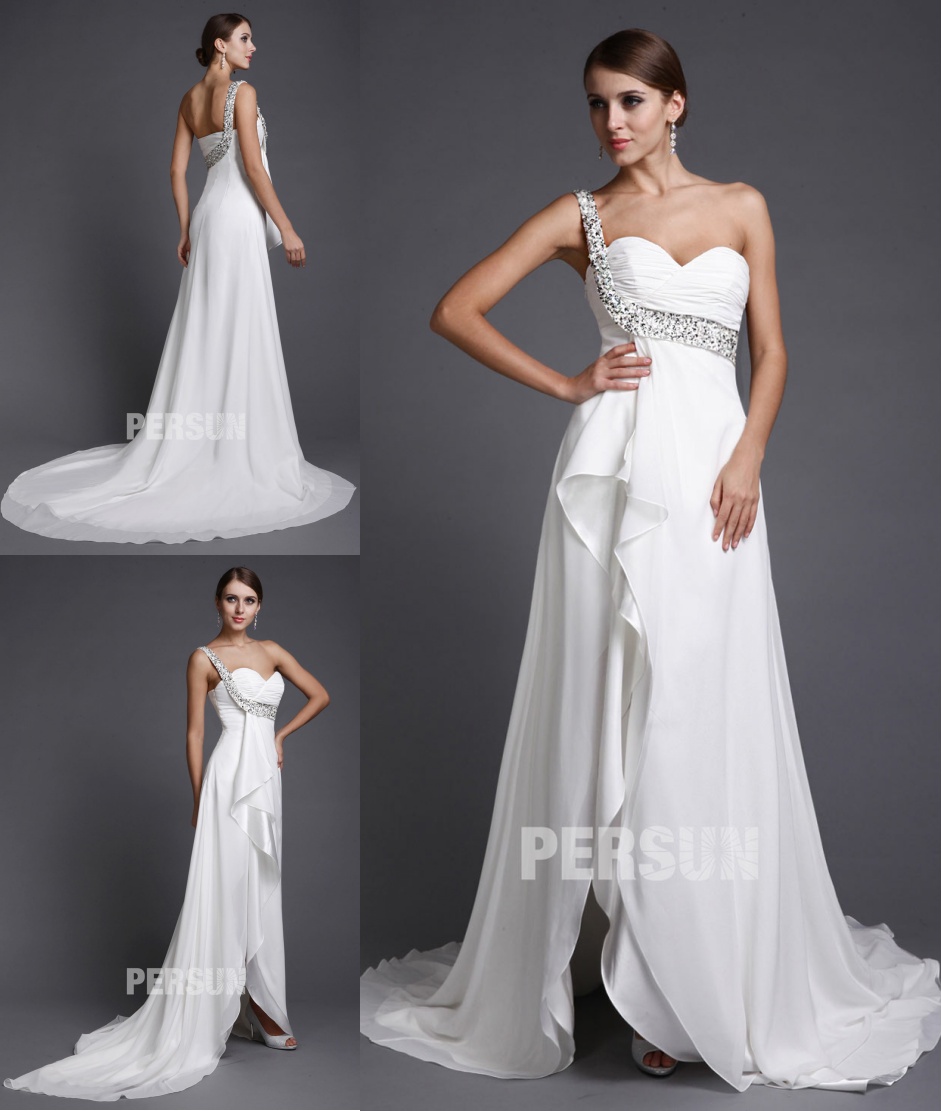 robe de mariage fendue encolure asymétrique empire avec bretelle strass