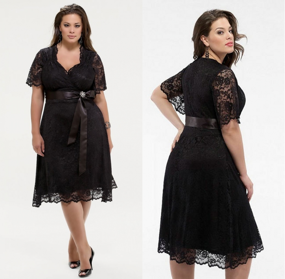 robe courte noire dentelle avec manches courtes pour grande taille