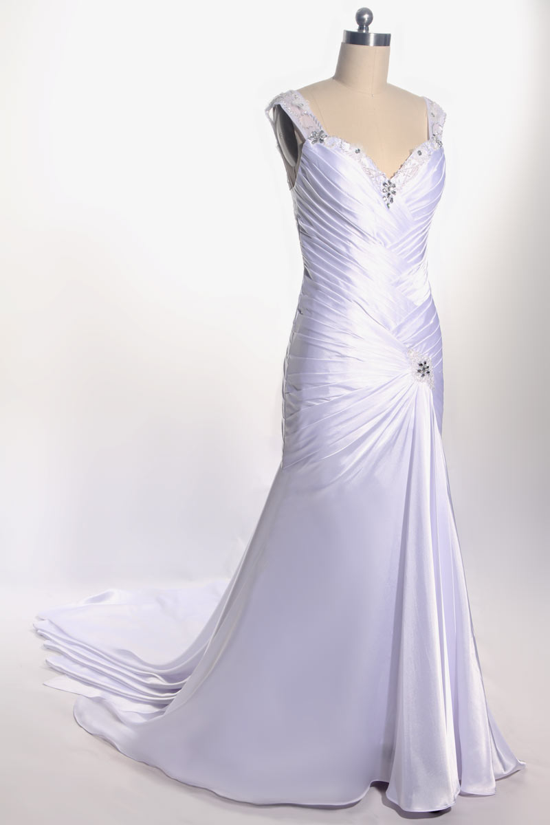 Robe chic ivoire col V strass pour mariage